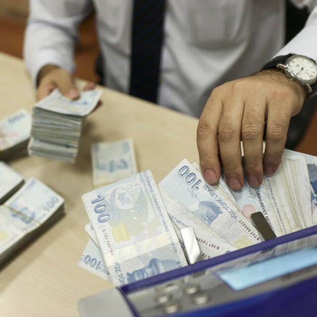 Ticari kredi faizi kaça iniyor? İşte cevabı