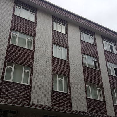 Bağcılar'daki binanın yıkımına başlandı