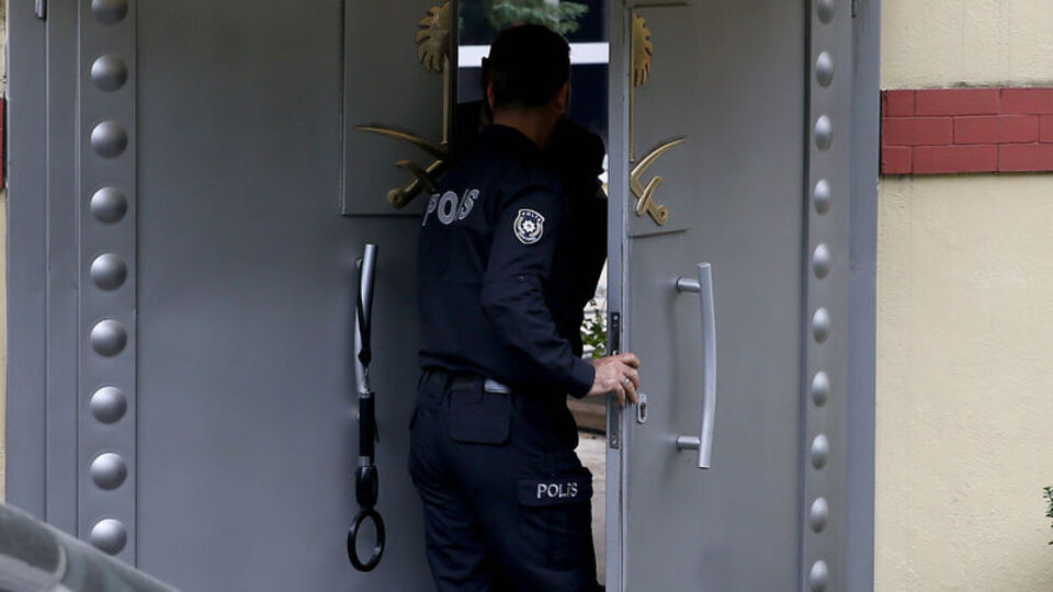 Münevver gibi aranacak!