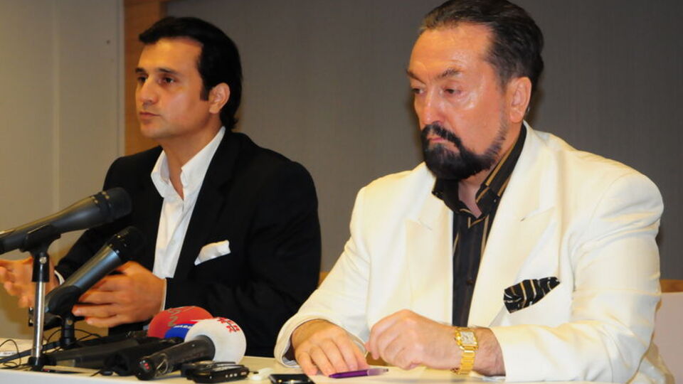 Adnan Oktar soruşturmasında 9 gözaltı