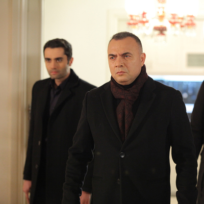 'Eşkıya Dünyaya Hükümdar Olmaz'da flaş ayrılık!