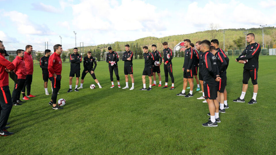 Ümit Milli Futbol Takımı'nda Fransa maçı hazırlıklarına devam etti