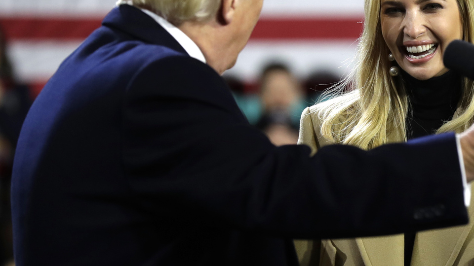 Trump: 'Kızına iltimas geçiyor' derler!