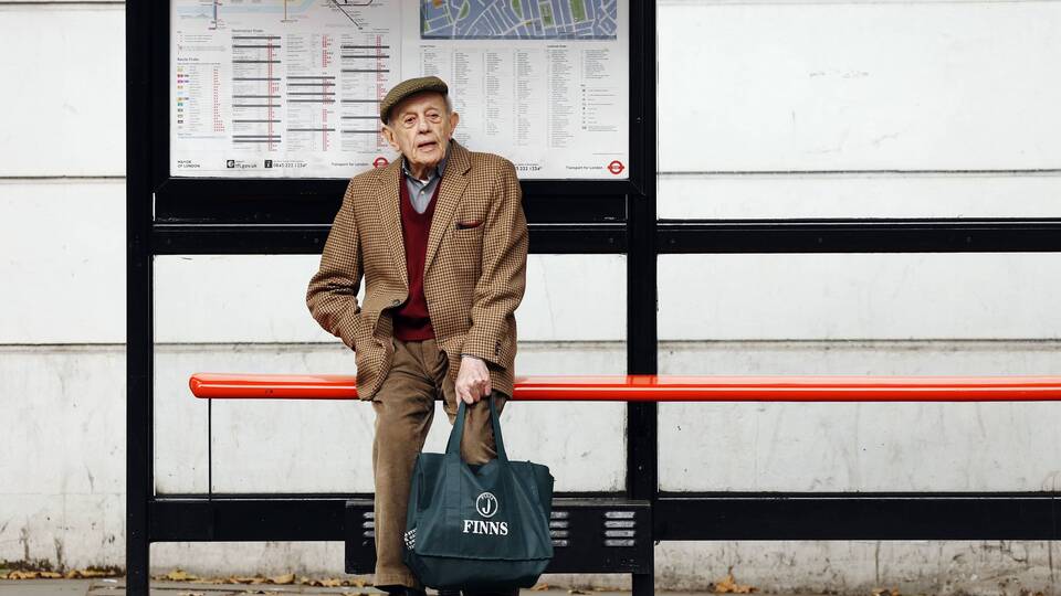 Yalnızlık Bakanlığı'nın ardından İntiharları Önlemekten Sorumlu Bakan!