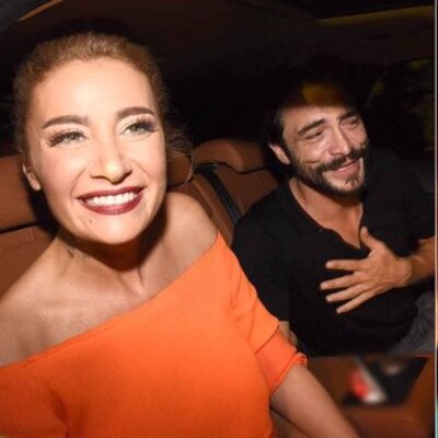 Ünlü çiftten güzel haber