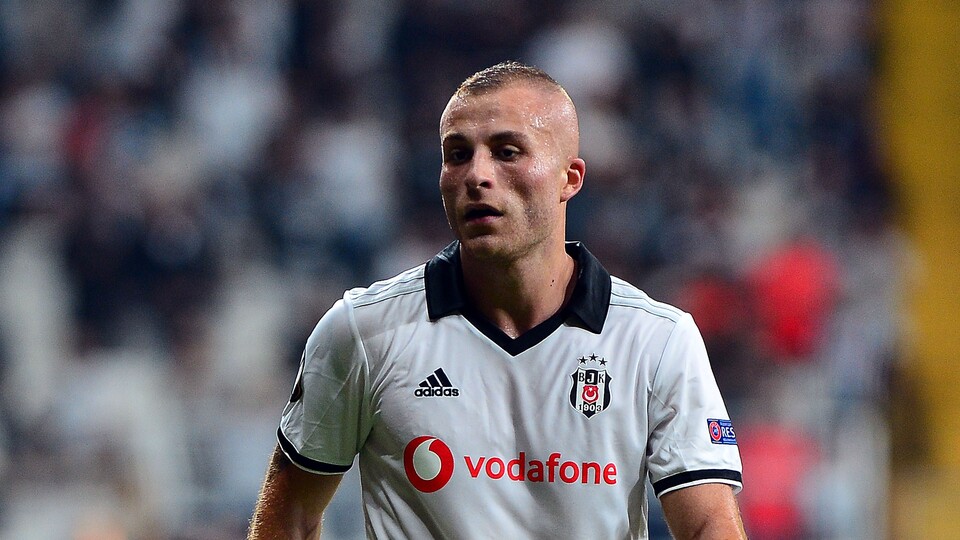 Beşiktaş'ta Gökhan Töre krizi!
