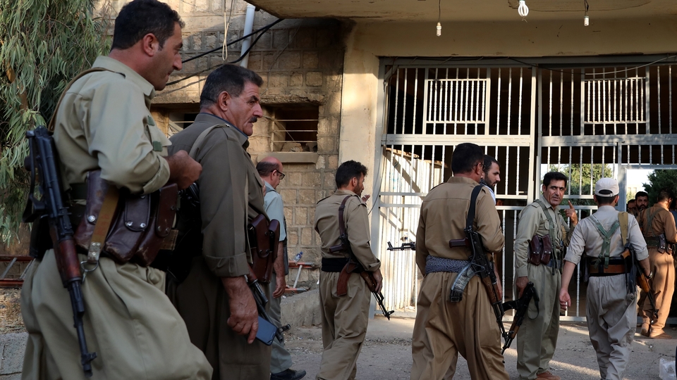 Devrim Muhafızları, İKDP ile çatıştı: 6 ölü!