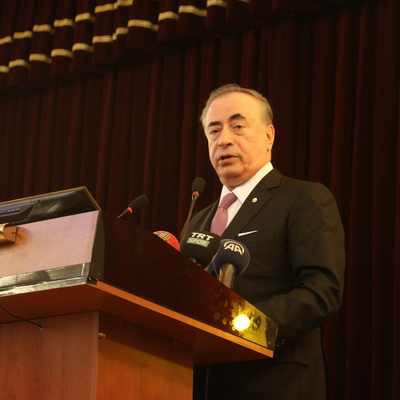 “Köklerimiz Galatasaray Lisesi’dir, ona her zaman sahip çıkalım”