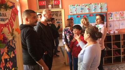 Konyasporlu taraftarlardan köy okuluna destek