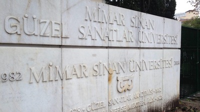 Mimar Sinan Güzel Sanatlar Üniversitesi'nin eski adı ne?