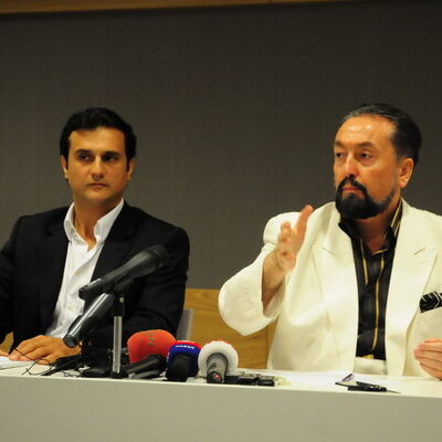 Adnan Oktar'ın 'kara kutusu' açıldı