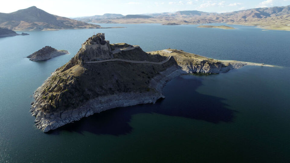 'Yerli ve yabancı turistlere açarsak ziyaretçi akınına uğrar'