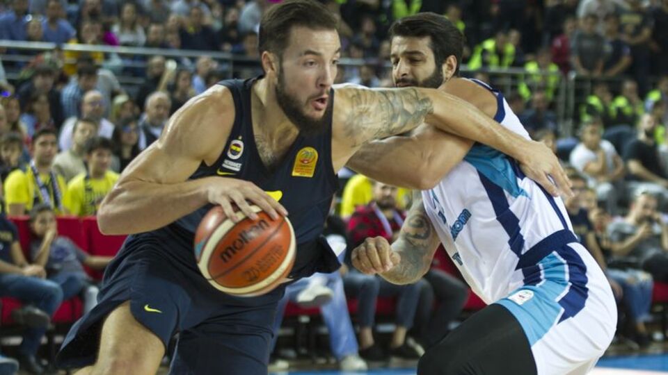 Fenerbahçe hız kesmiyor