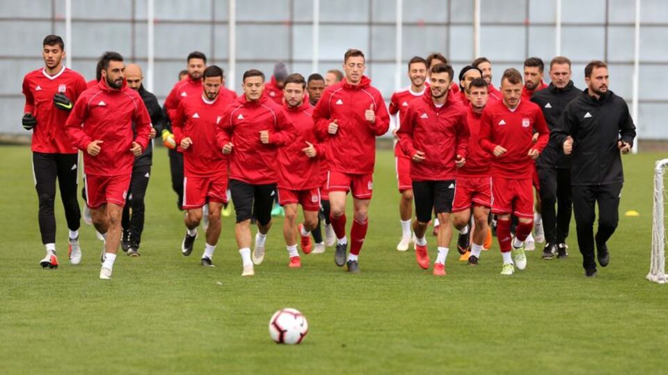 Sivas, Fener'e bileniyor