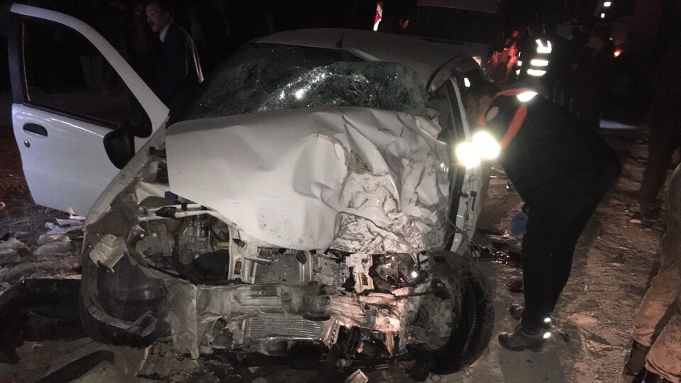 Feci kaza: Ölü ve yaralılar var