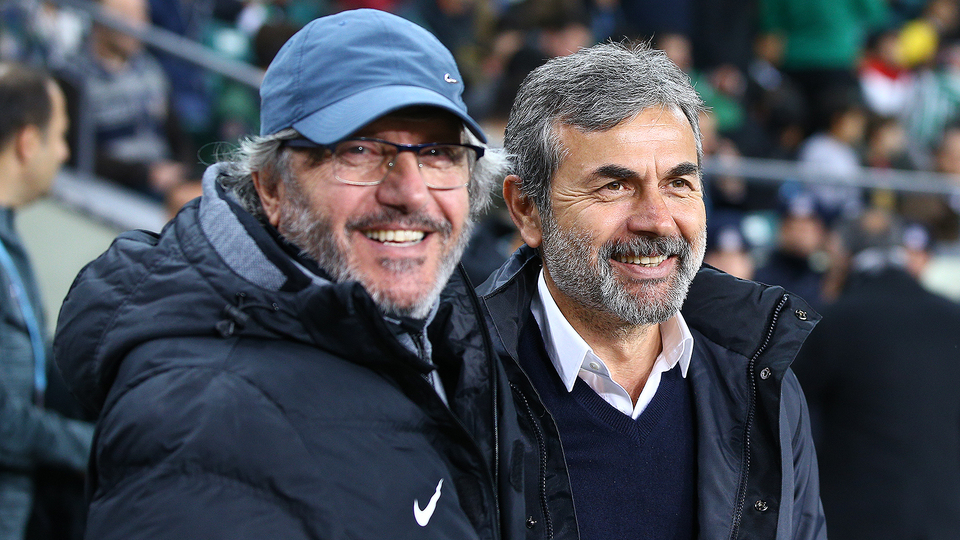 Reşit Akçay, Kocaman'dan özür diledi!