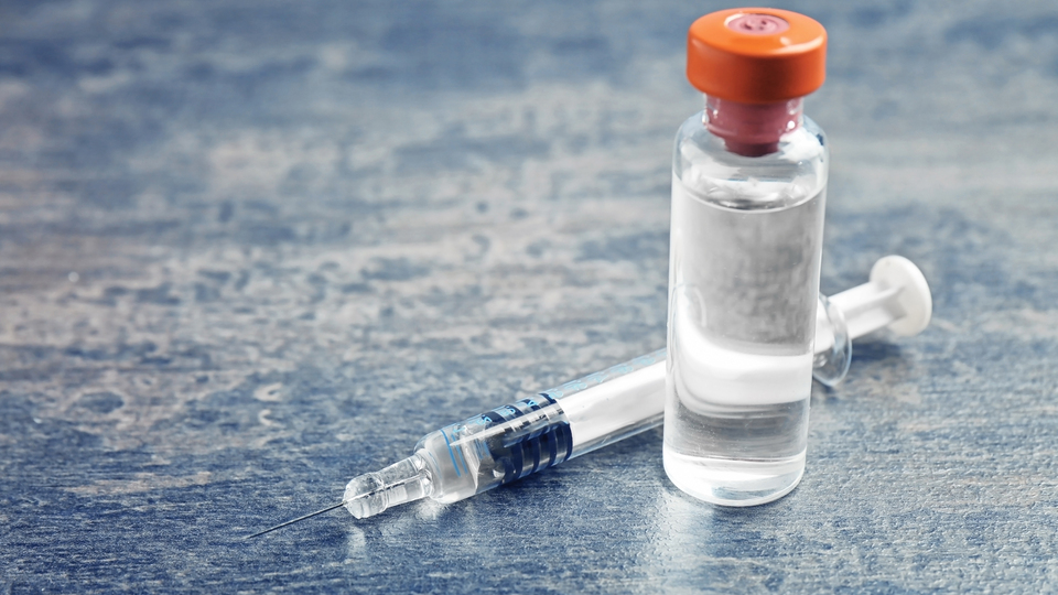 Uzmanlar uyardı! O aşı, felç ve kalp krizinden de koruyormuş...