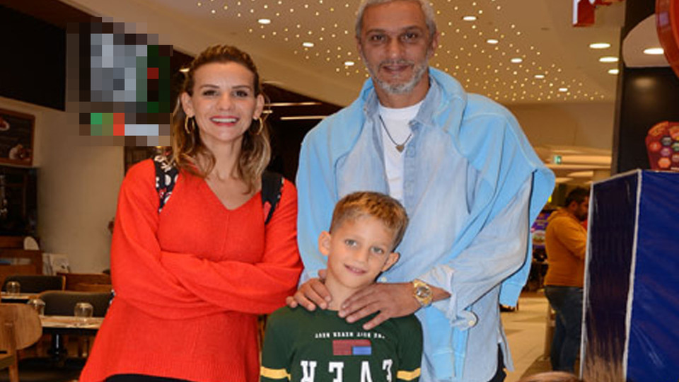 Esra Erol'un aile saadeti