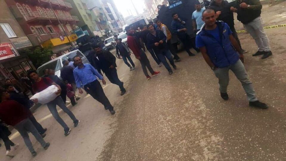 İlçe bir anda karıştı! Ölü ve yaralılar var