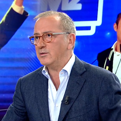 "Arda Turan, gökdelenin tepesinden atladı"