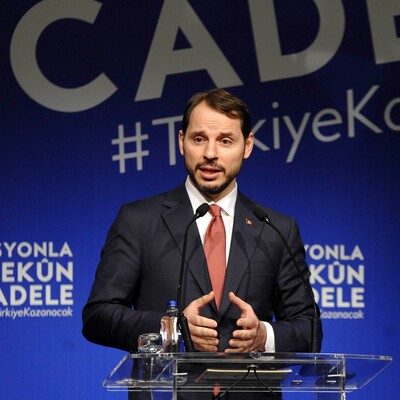 Bakan Albayrak: Hal Yasası'yla komisyonculuk tarihe karışacak