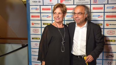 Festival 'Bal Kaymak' ile açıldı