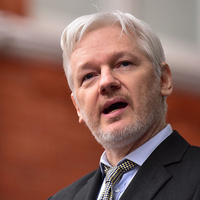 Ekvador'dan Assange'a 'ültimatom': Yerine getirmezsen...