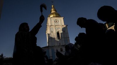 Kilise savaşları üçgeni!