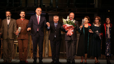 Bakanlar 'Reis Bey'in galasına katıldı