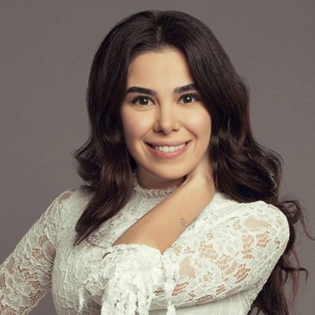 Asena Atalay kimdir?