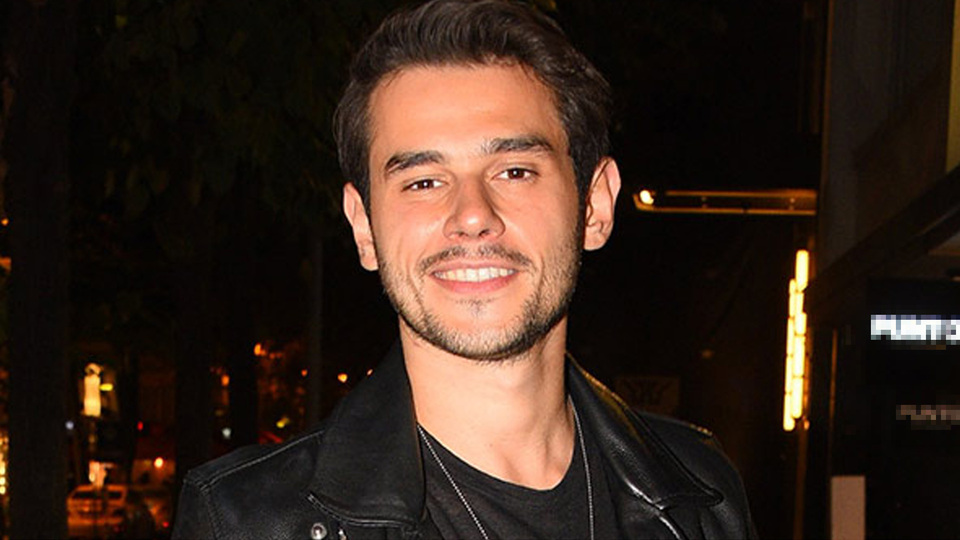 Cem Belevi'den yeni proje: Mışıl Mışıl