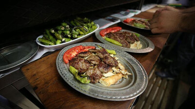 Üç bin restorandan enflasyona karşı yüzde 30'a varan indirim!