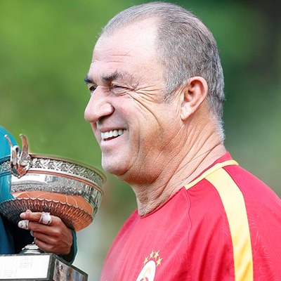 Nadal'dan Terim'e özel hediye
