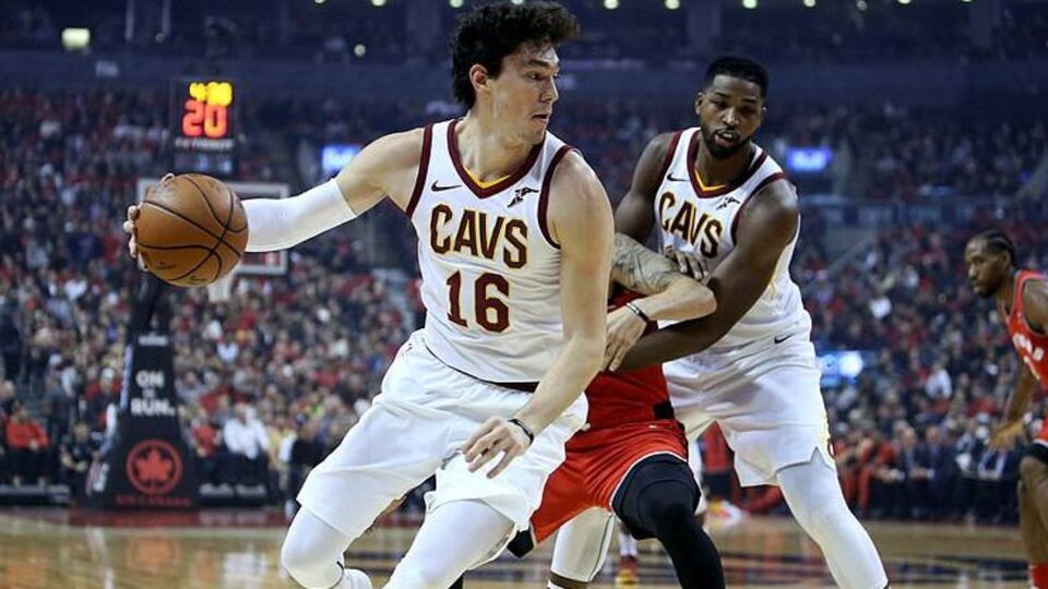 Cedi Osman'dan double-double!