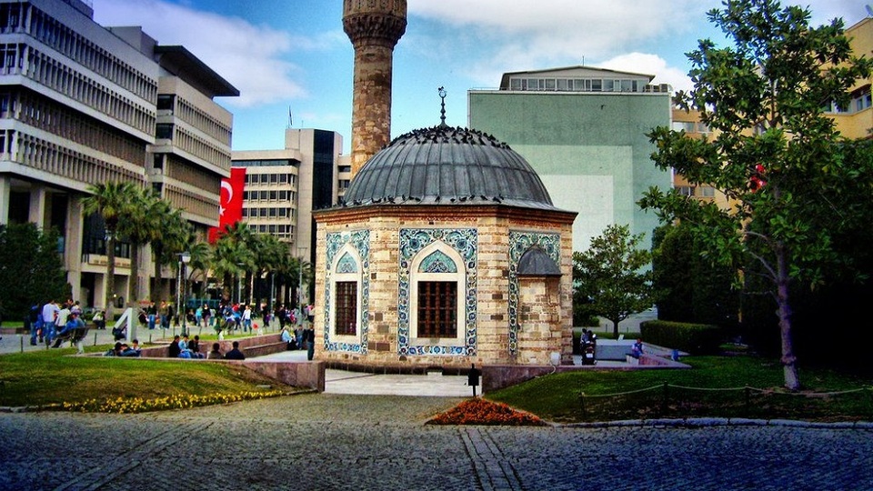 İzmir cuma namazı saati