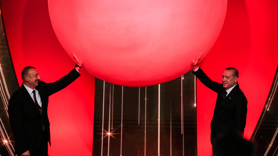 Aliağa'ya dev yatırımda 'Laleler' in esintisi