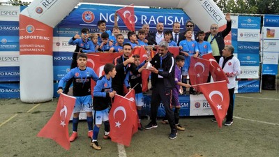 Şırnak'tan Barselona'ya! 200 takım arasında şampiyon oldular...