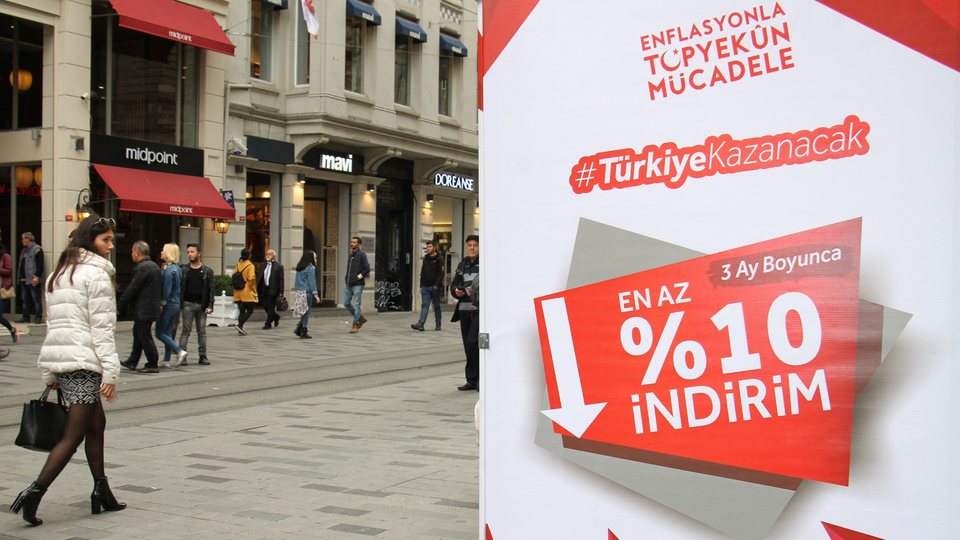 Enflasyonla mücadele, teknolojide hangi raflara uğradı?