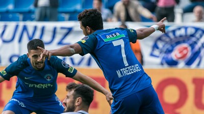 Trezeguet hız kesmiyor!