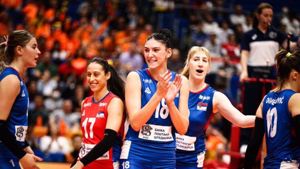 Şampiyon Sırbistan!