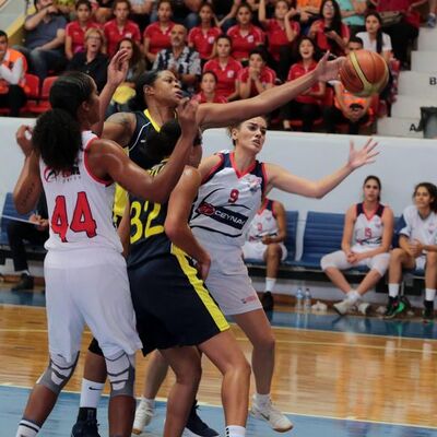 Fenerbahçe Adana'da yenildi