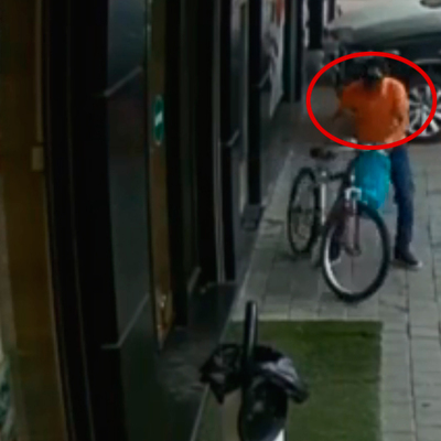 Yer: Adana! Şapka da kar etmedi!