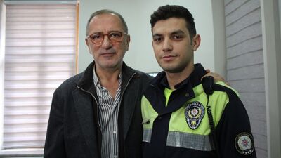 Fatih Altaylı, tartıştığı polisle kucaklaştı, helallik istedi