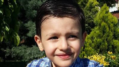 Öldüren okul kapısına önlem olarak bisiklet kilidi takıldı!