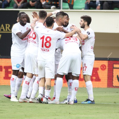 Akdeniz derbisinde kazanan Antalyaspor!