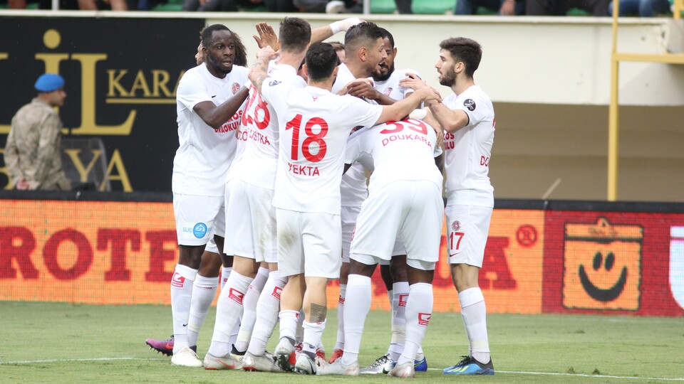 Akdeniz derbisinde kazanan Antalyaspor!