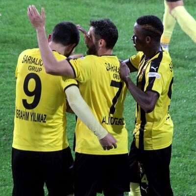 İstanbulspor evinde güldü!