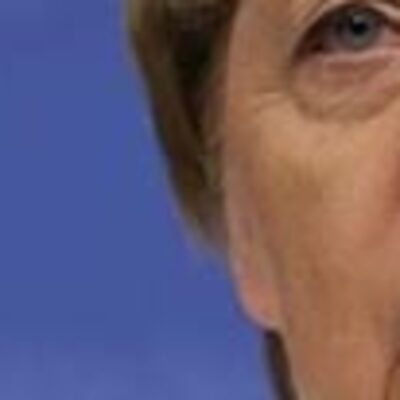 Merkel'den Suudi Arabistan'a silah satışı açıklaması