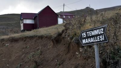 Uyanıklığın böylesi... Kaçak binalara: "15 Temmuz Mahallesi" dediler
