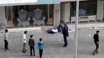 Hasmının ayaklarını 'cip'le ezdi!